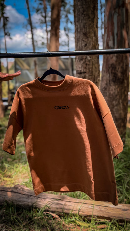 Camiseta Oversize Ref. NACIMOS PARA DEJAR HUELLA
